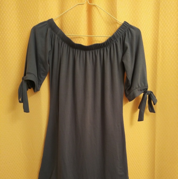 Top - Picture 1 of 4